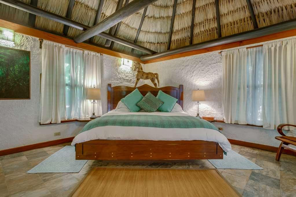 The Lodge At Chaacreek San Ignacio Δωμάτιο φωτογραφία